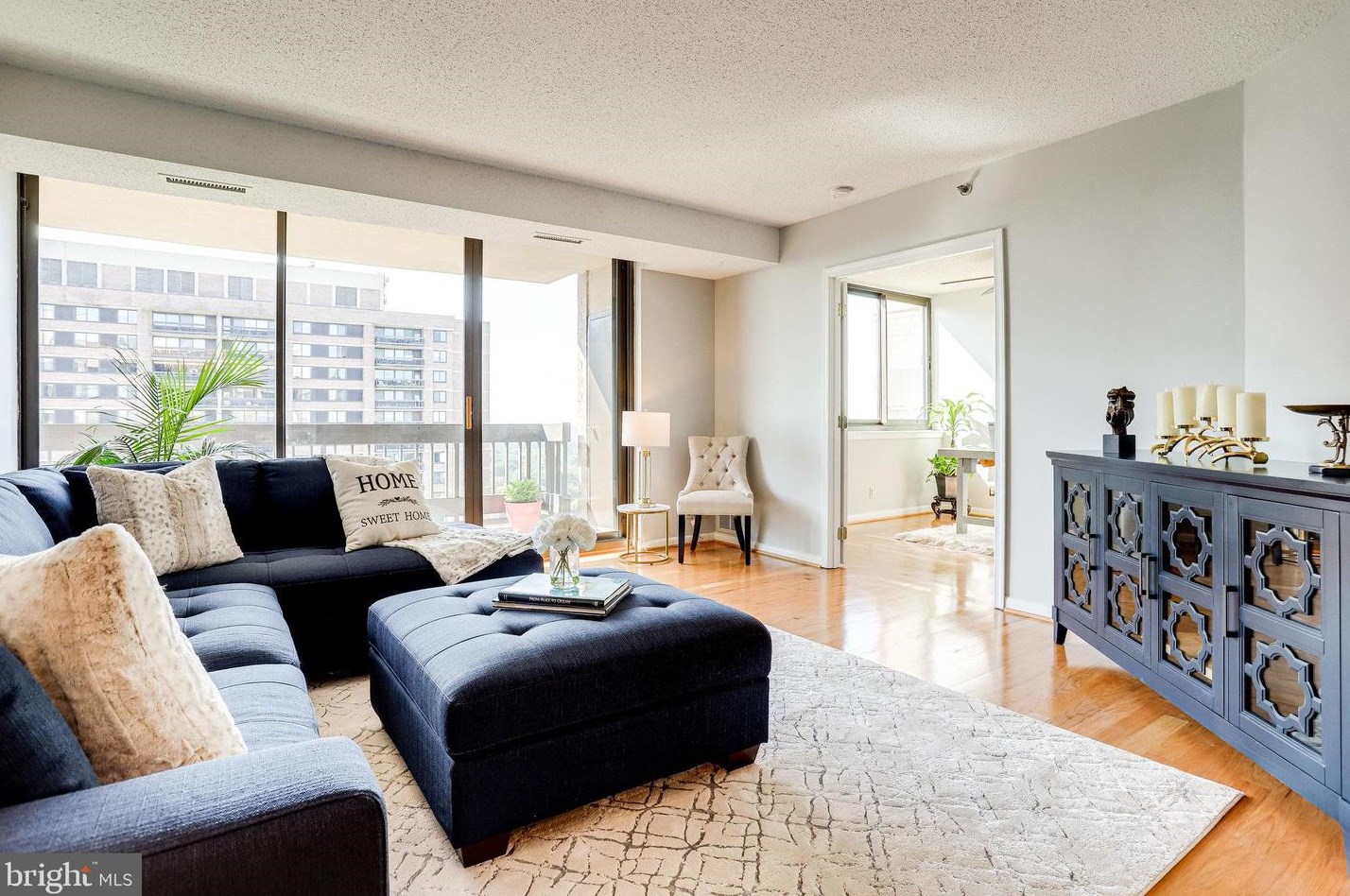 5505 Seminary Rd Apt 2214n, Falls Church, VA