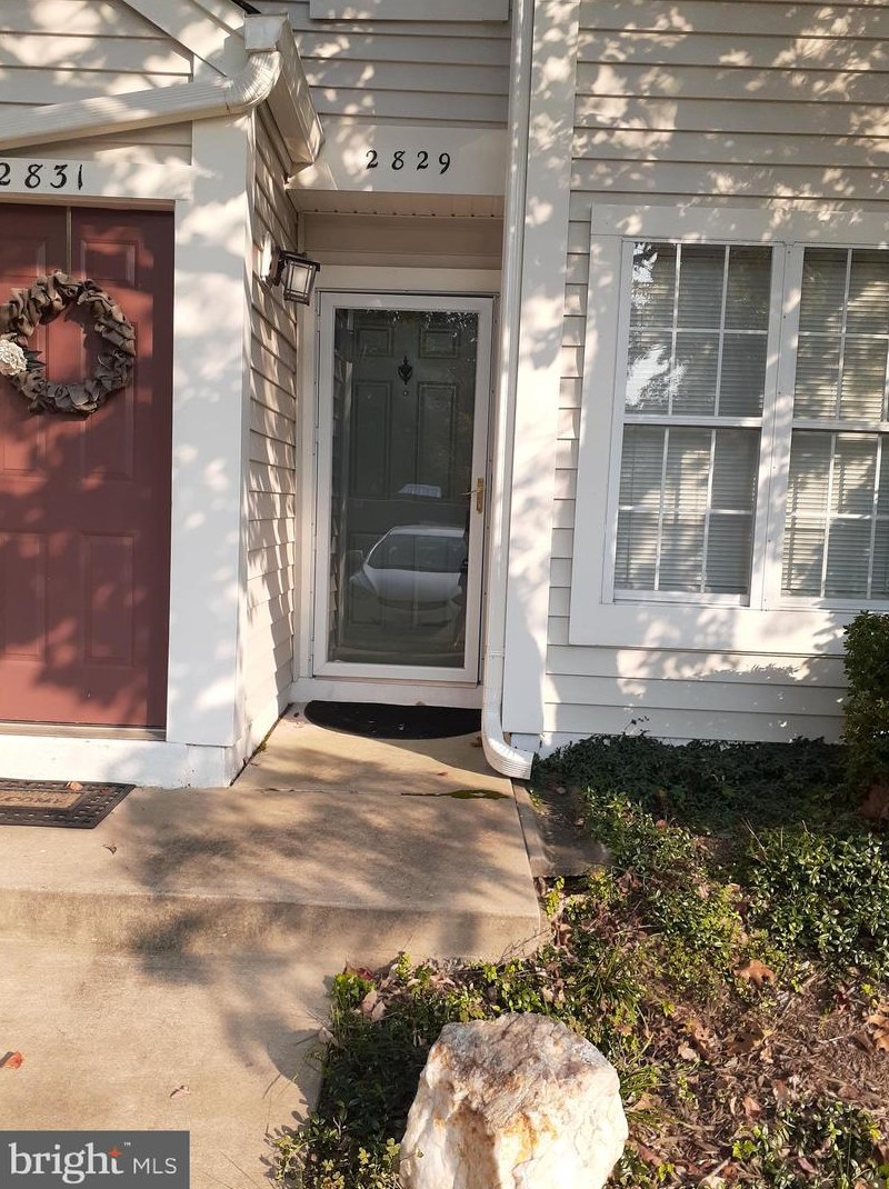 2829 Yarling Ct #2829, Falls Church, VA 22042