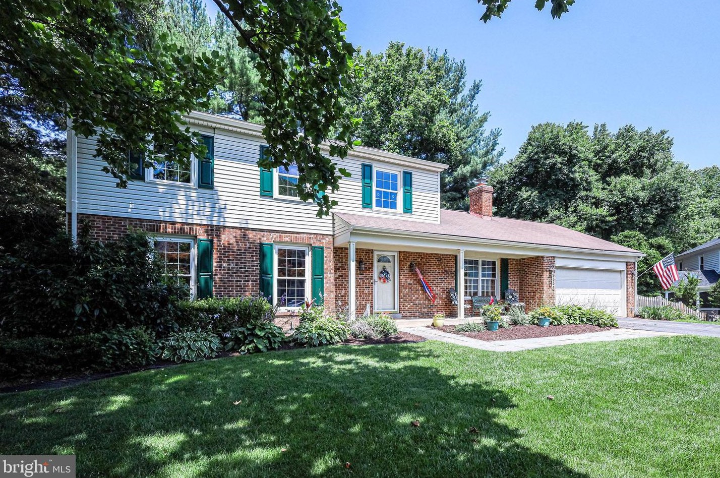 5554 Ann Peake Dr, Fairfax, VA 22032-3001