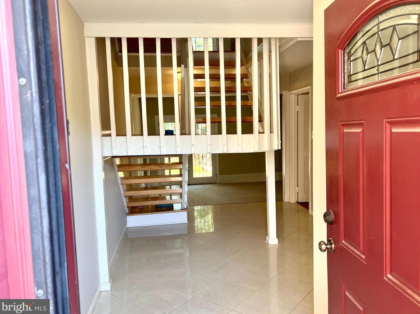 8122 Larkin Ln, Vienna, VA 22182