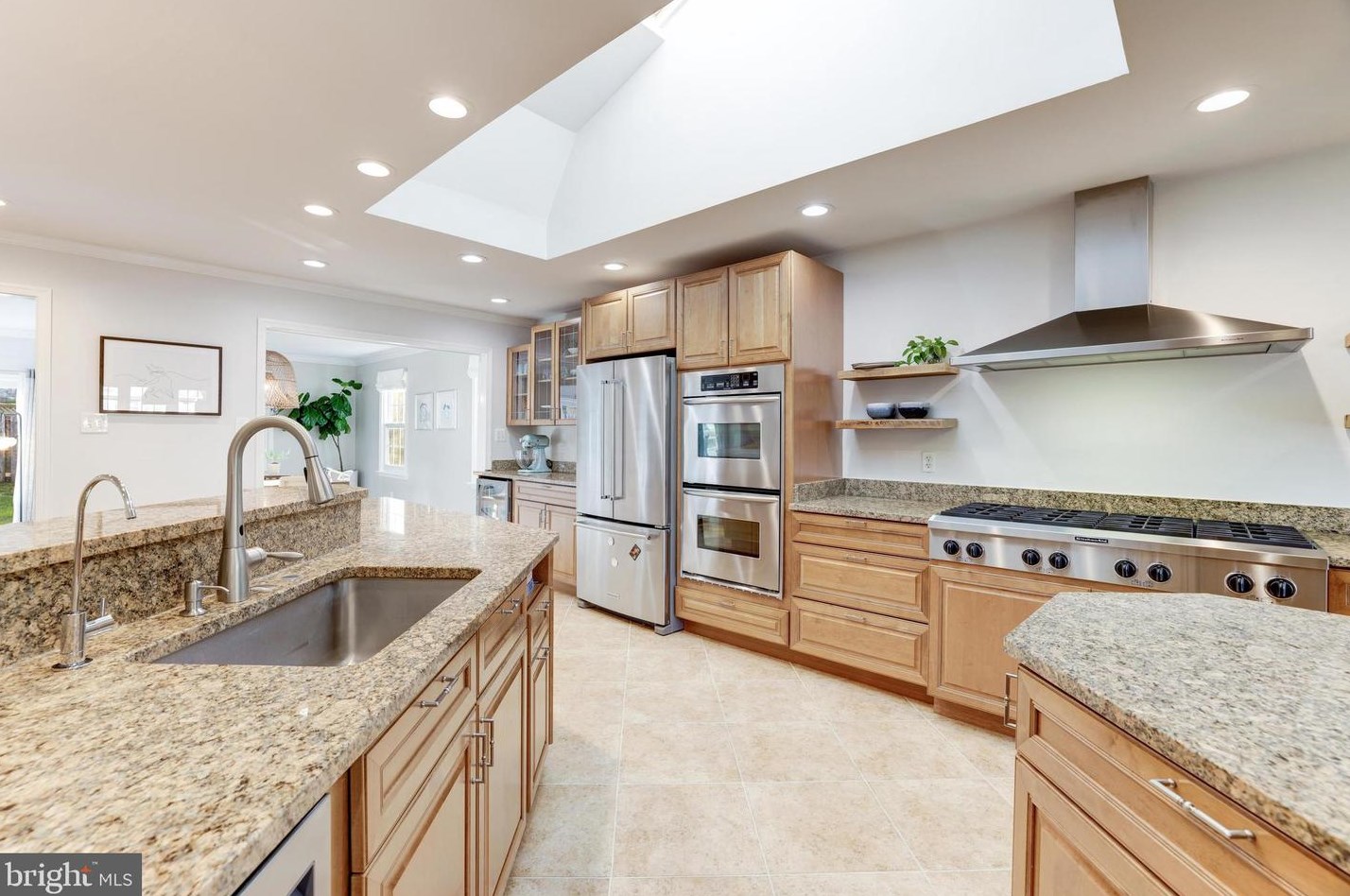 8817 Olympia Fields Ln, Vienna, VA 22182-2324