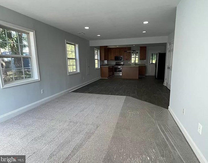 3128 Headrow Cir, Falls Church, VA 22042