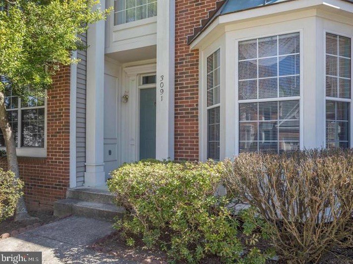3091 Savoy Dr, Fairfax, VA 22031