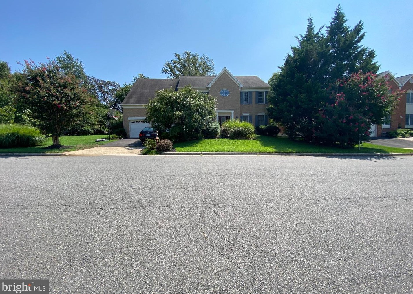 12783 Oak Farms Dr, Herndon, VA 20171