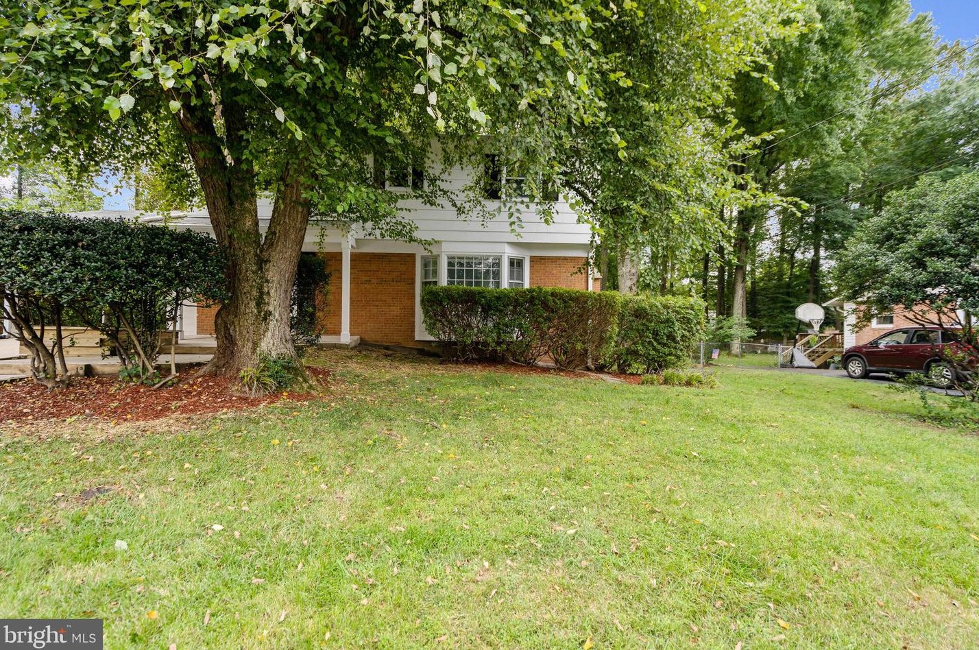 405 Wolftrap Rd, Vienna VA  22180-4941 exterior