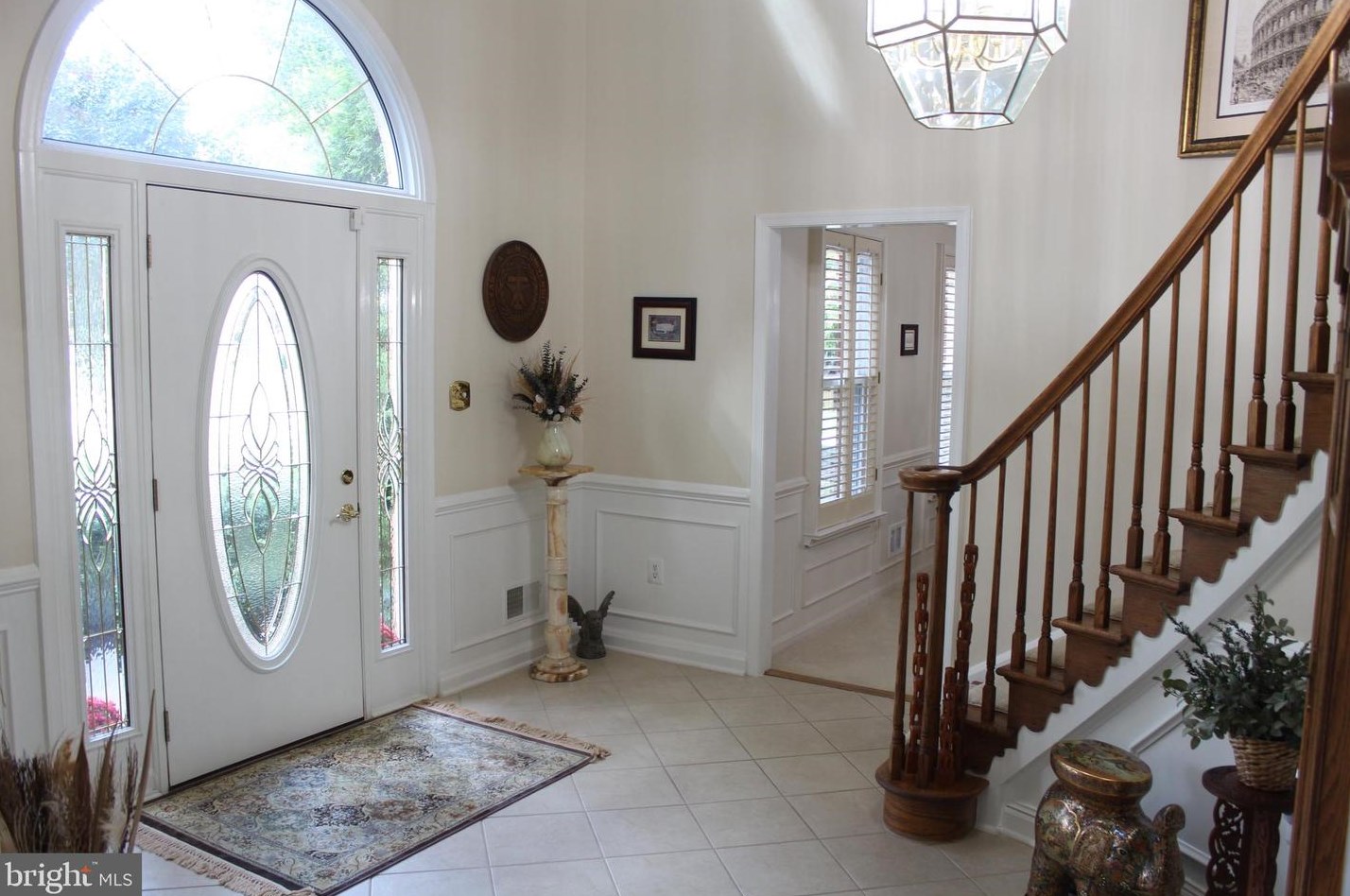 9919 Shady Cove Dr, Fairfax, VA 22039-2962