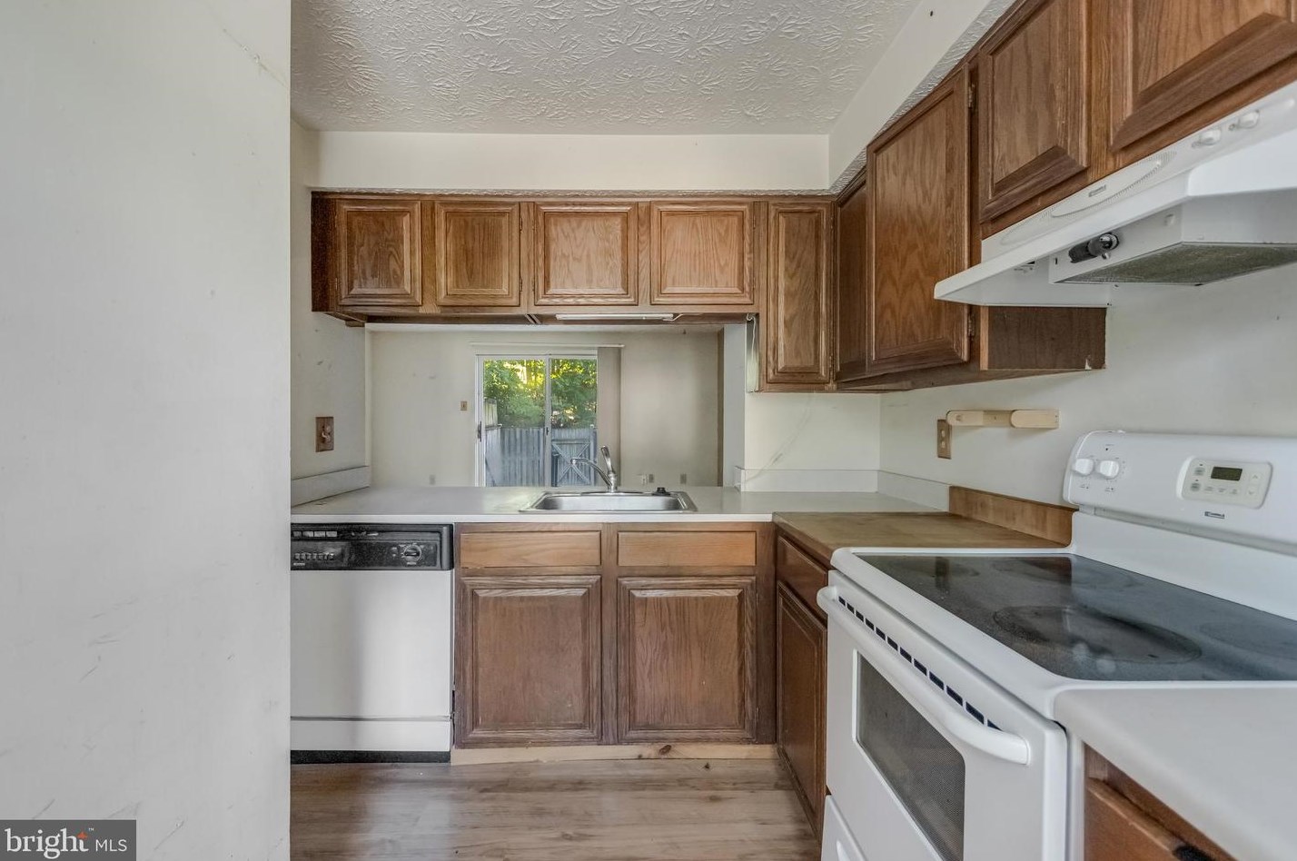 8454 Lazy Creek Ct, Springfield, VA 22153