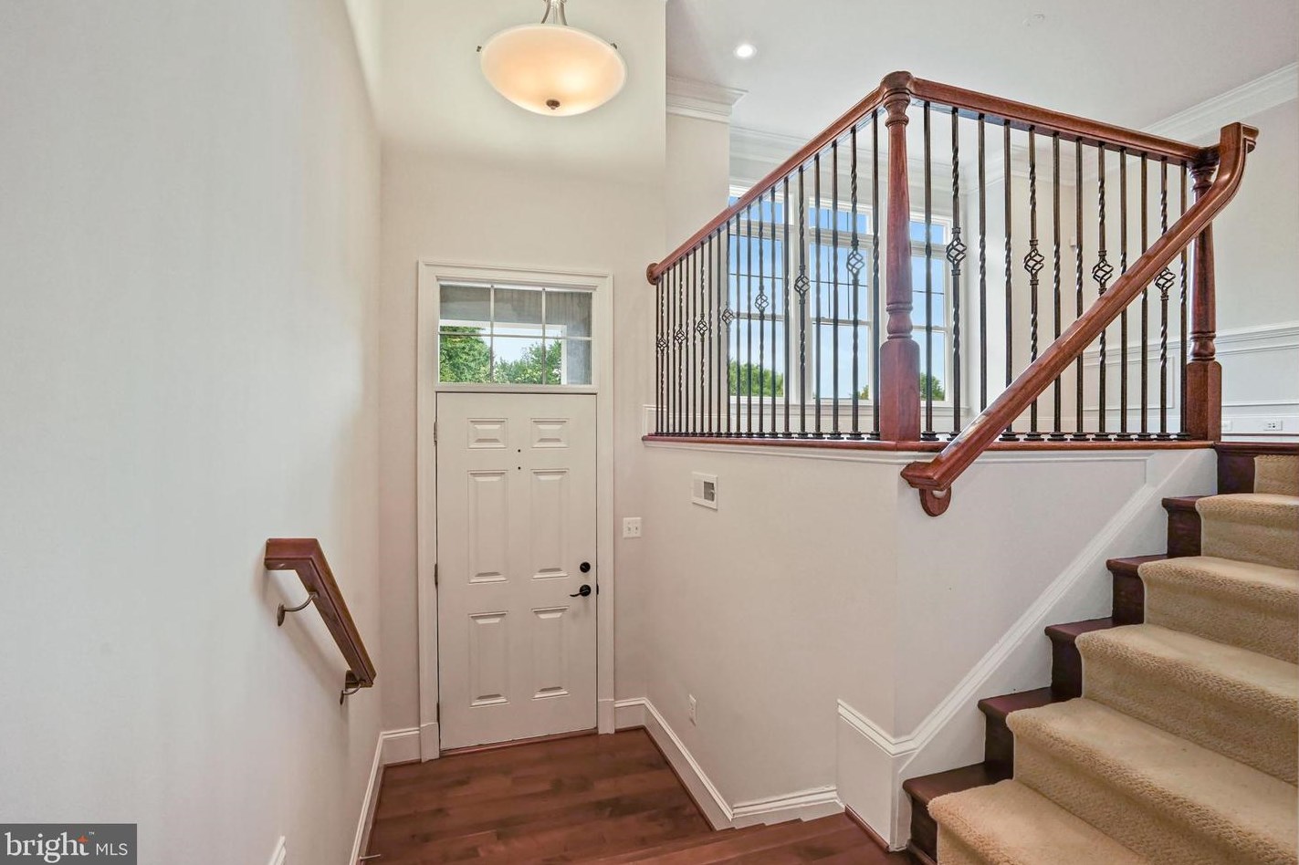 6767 Darrells Grant Pl, Falls Church, VA 22043