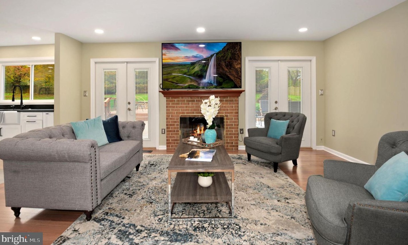 1653 Lozano Dr, Vienna VA exterior