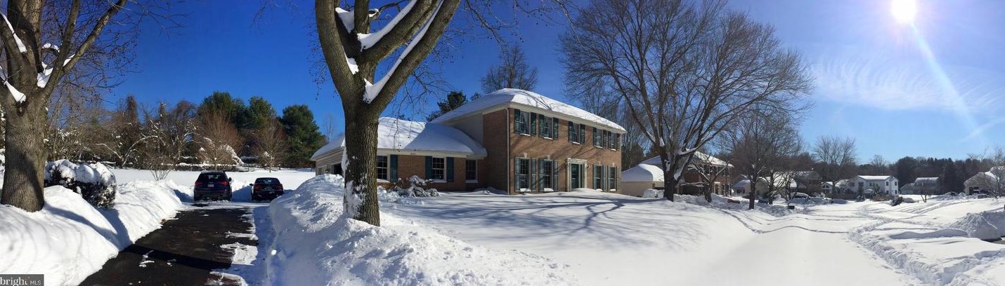 1653 Lozano Dr, Vienna VA exterior