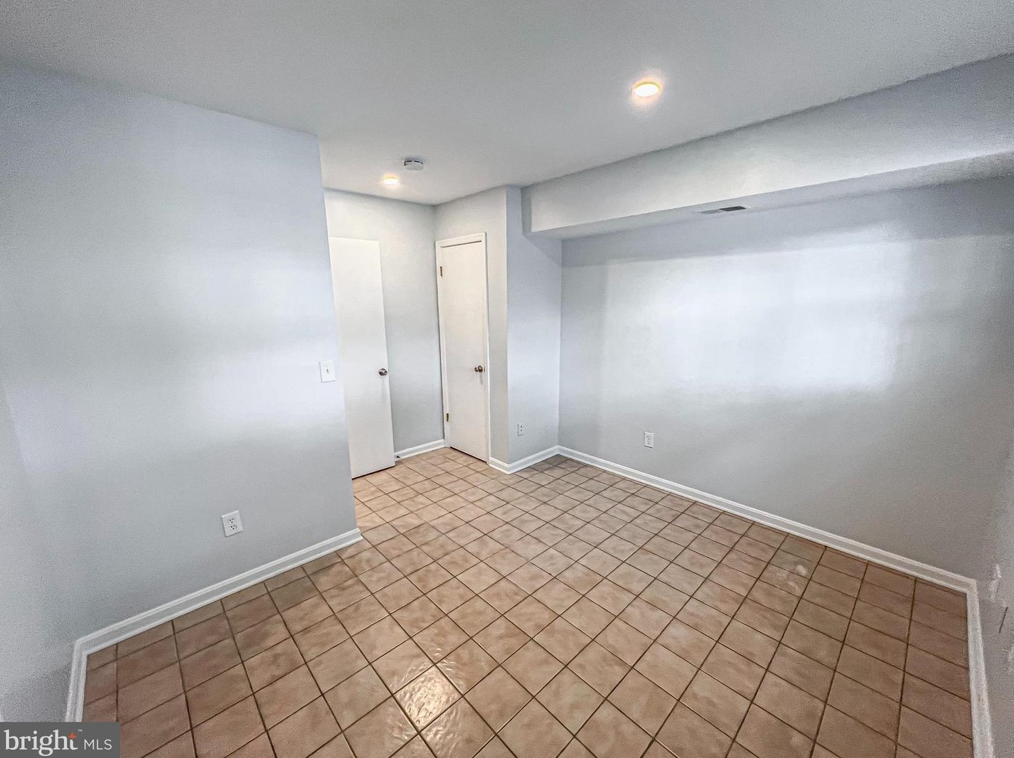 13998 New Braddock Rd, Centreville VA  20121-3440 exterior
