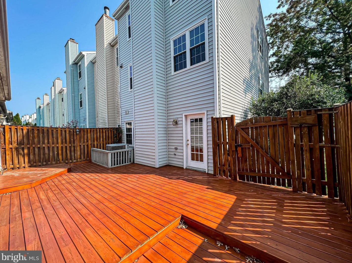 13998 New Braddock Rd, Centreville VA  20121-3440 exterior