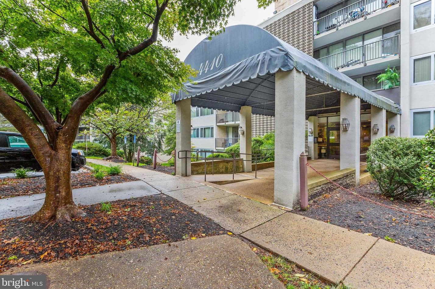 4410 Briarwood Ct N #25, Annandale, VA 22003