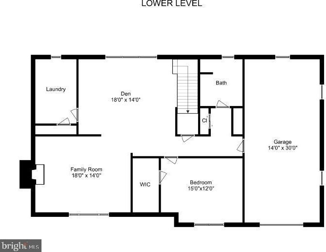 8616 Janet Ln, Vienna VA 22180-6813 exterior