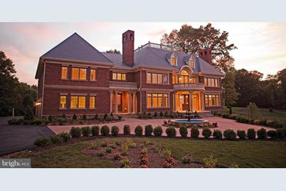 35B Elsiragy Court, McLean, VA 22102 - Photo 1