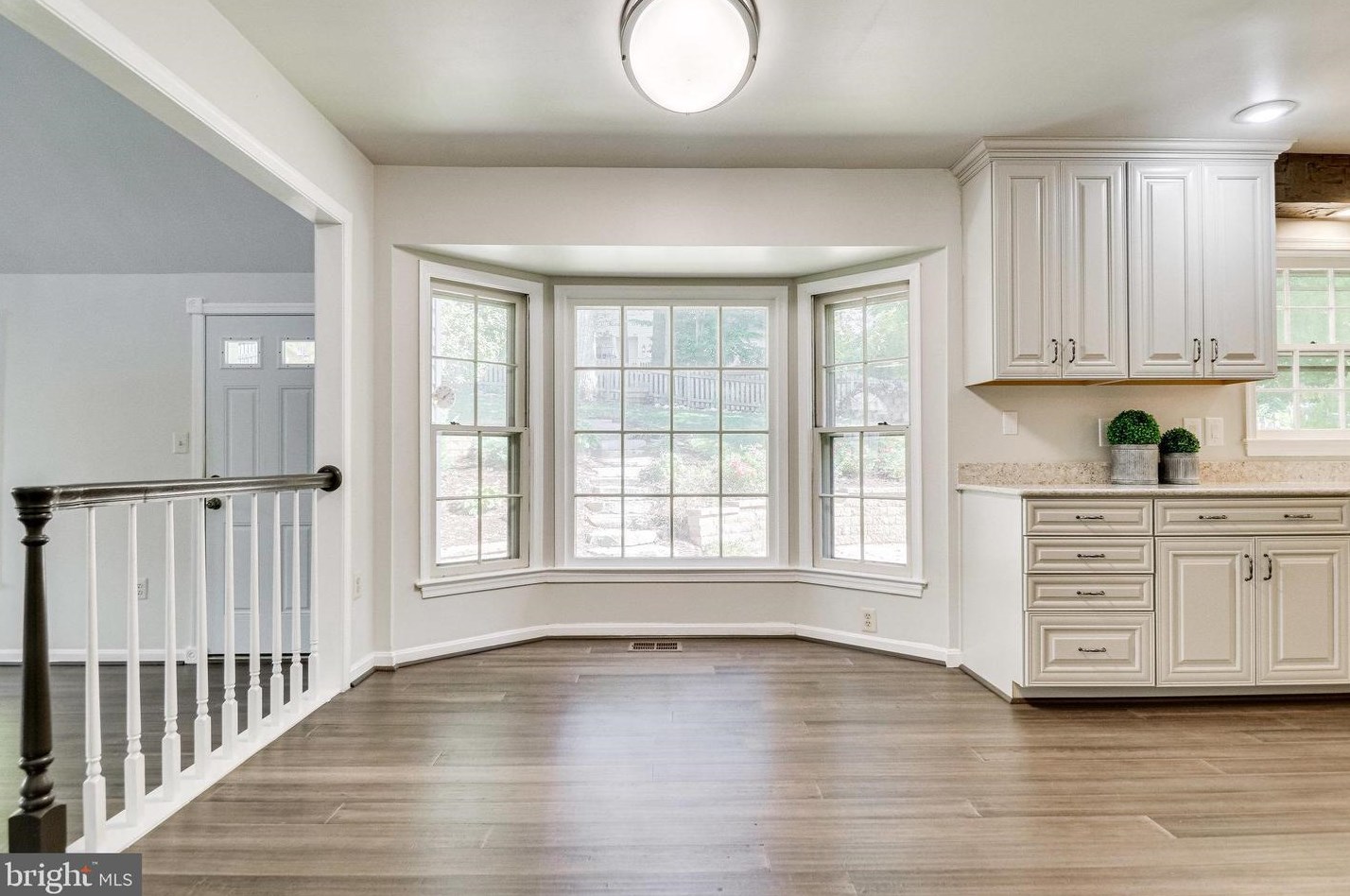 8312 Argent Cir, Fairfax VA 22039-3105 exterior