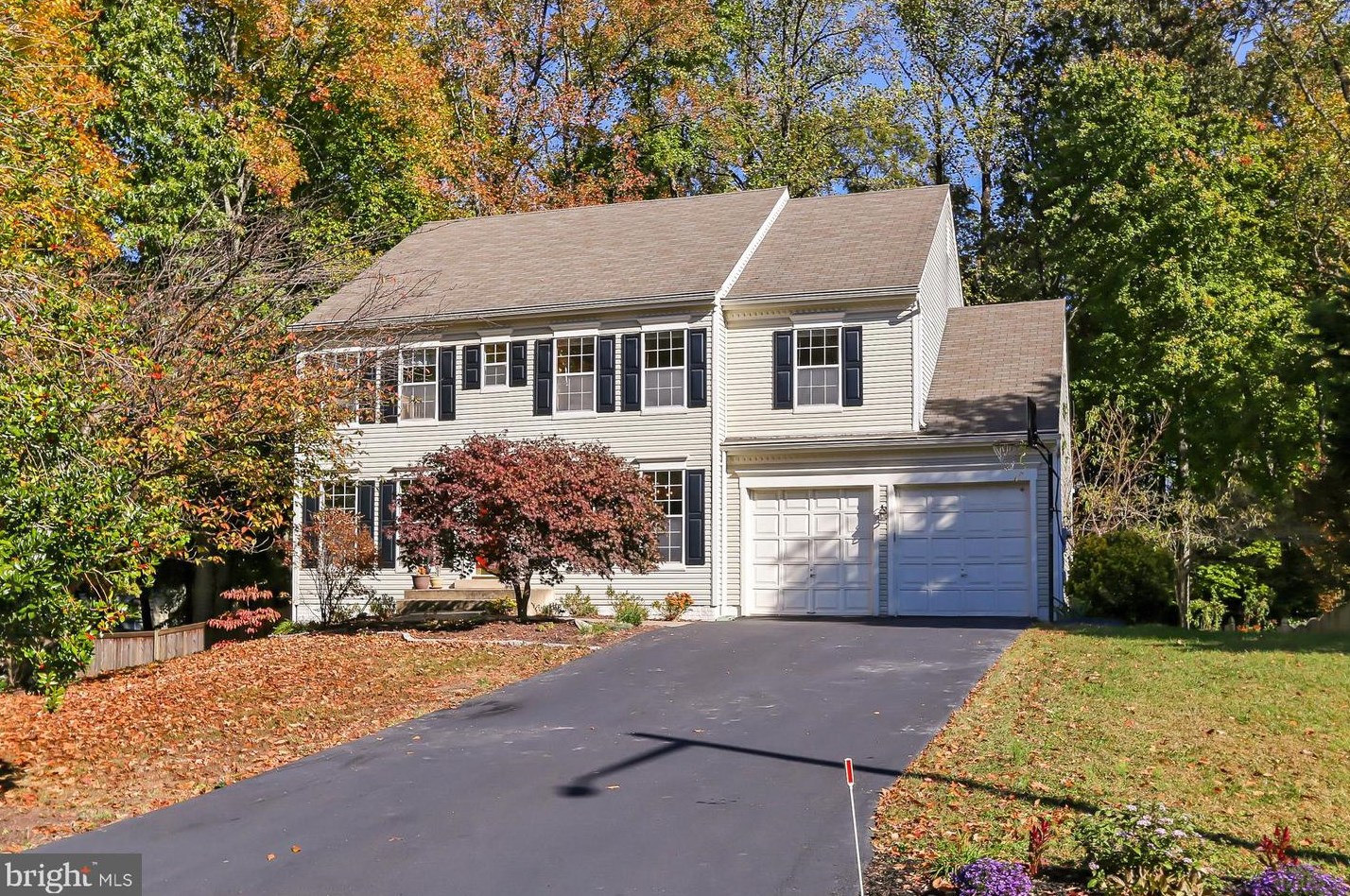 6824 Hamilton Rd, Lorton, VA 22079