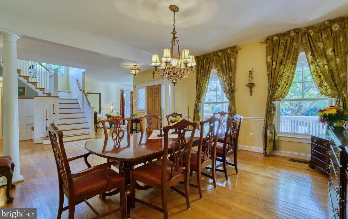 234 Moore Ave, Vienna VA 22180-5845 exterior