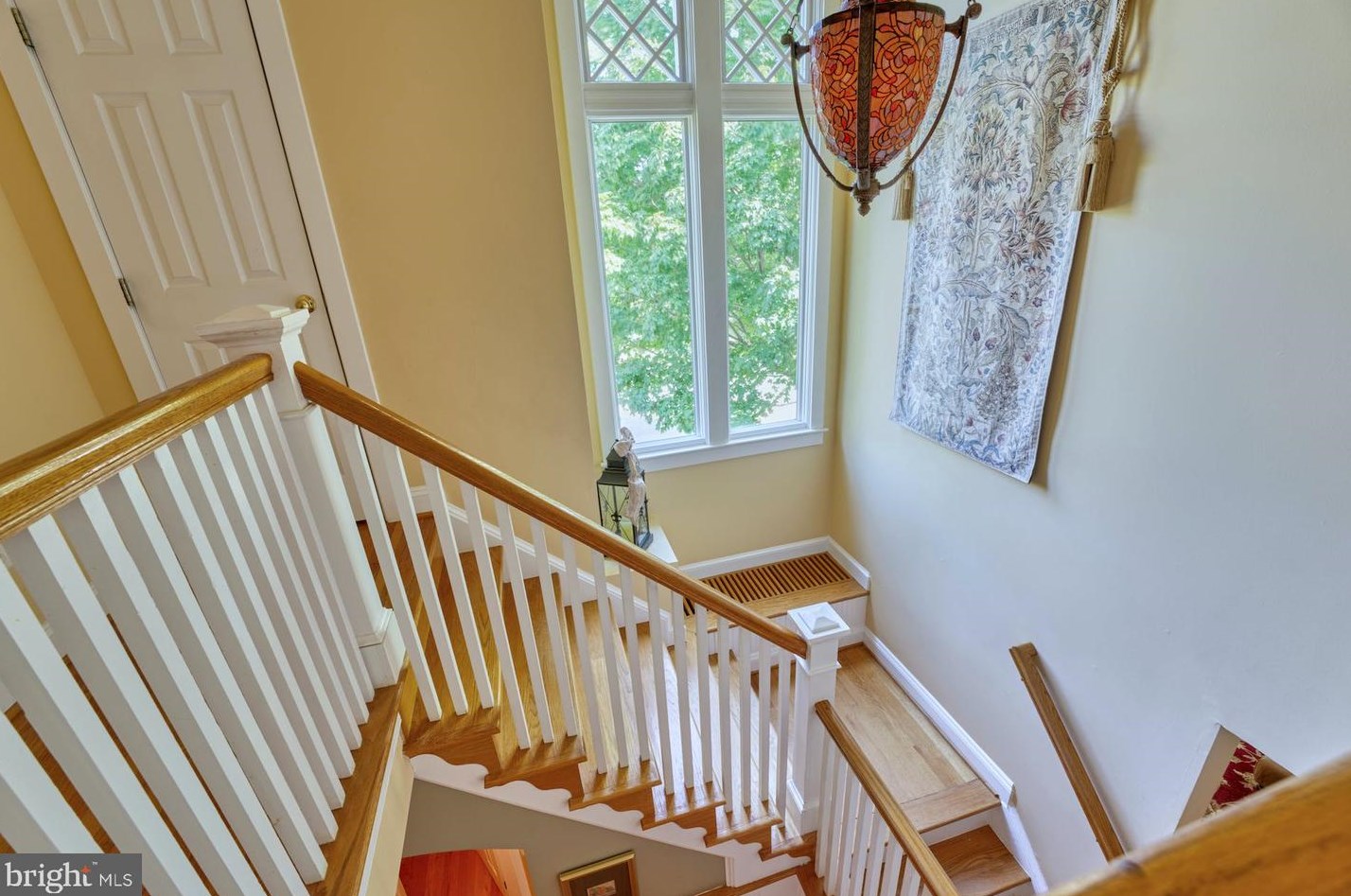 234 Moore Ave, Vienna VA 22180-5845 exterior