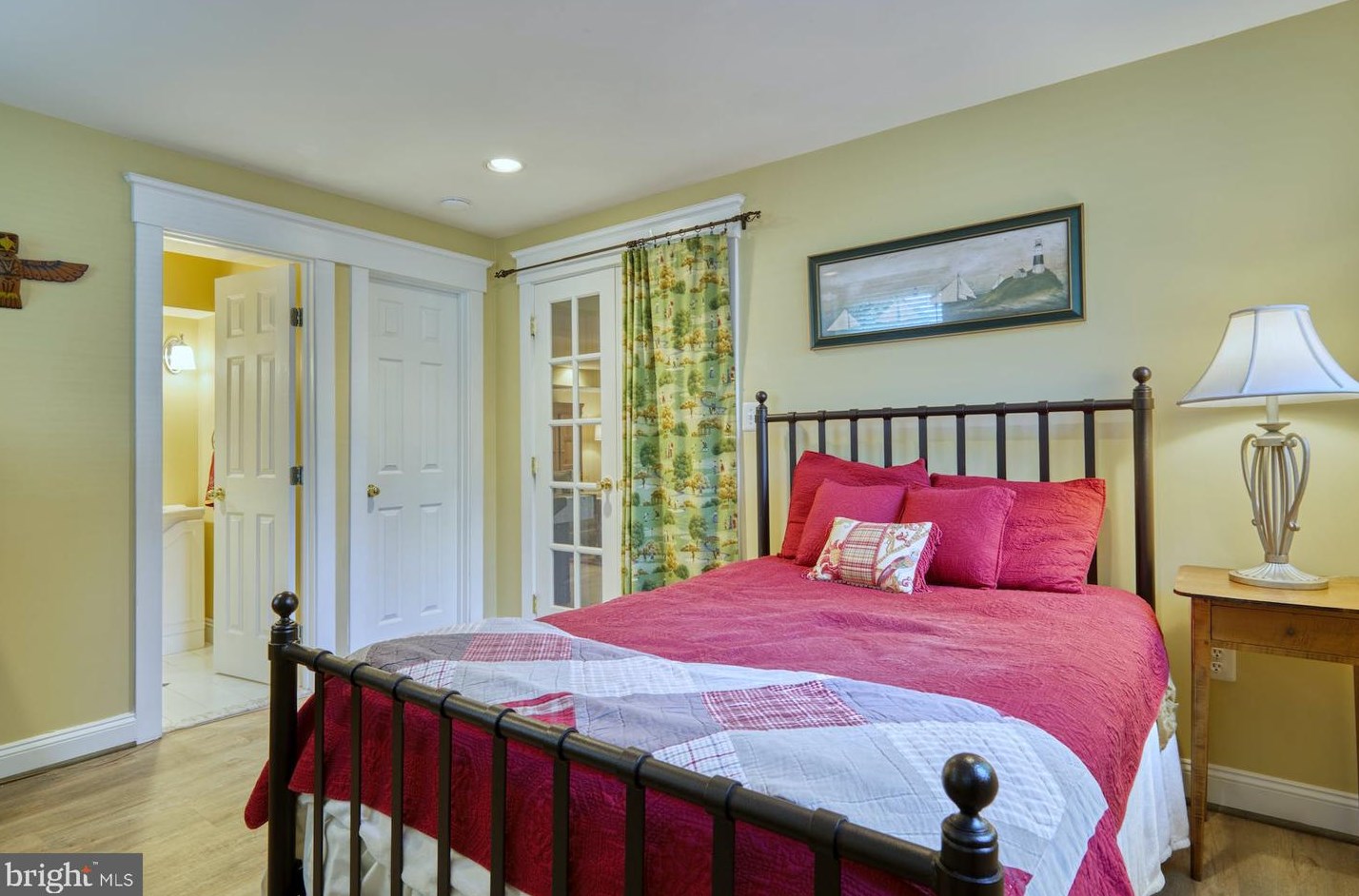 234 Moore Ave, Vienna VA 22180-5845 exterior