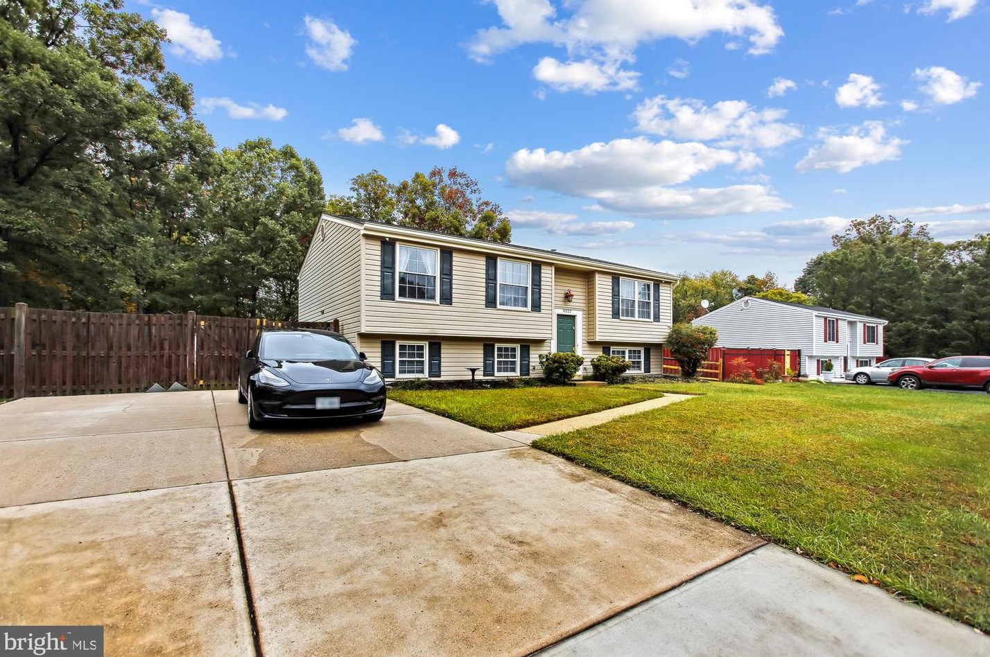 4522 Cub Run Rd, Fairfax, VA 20151
