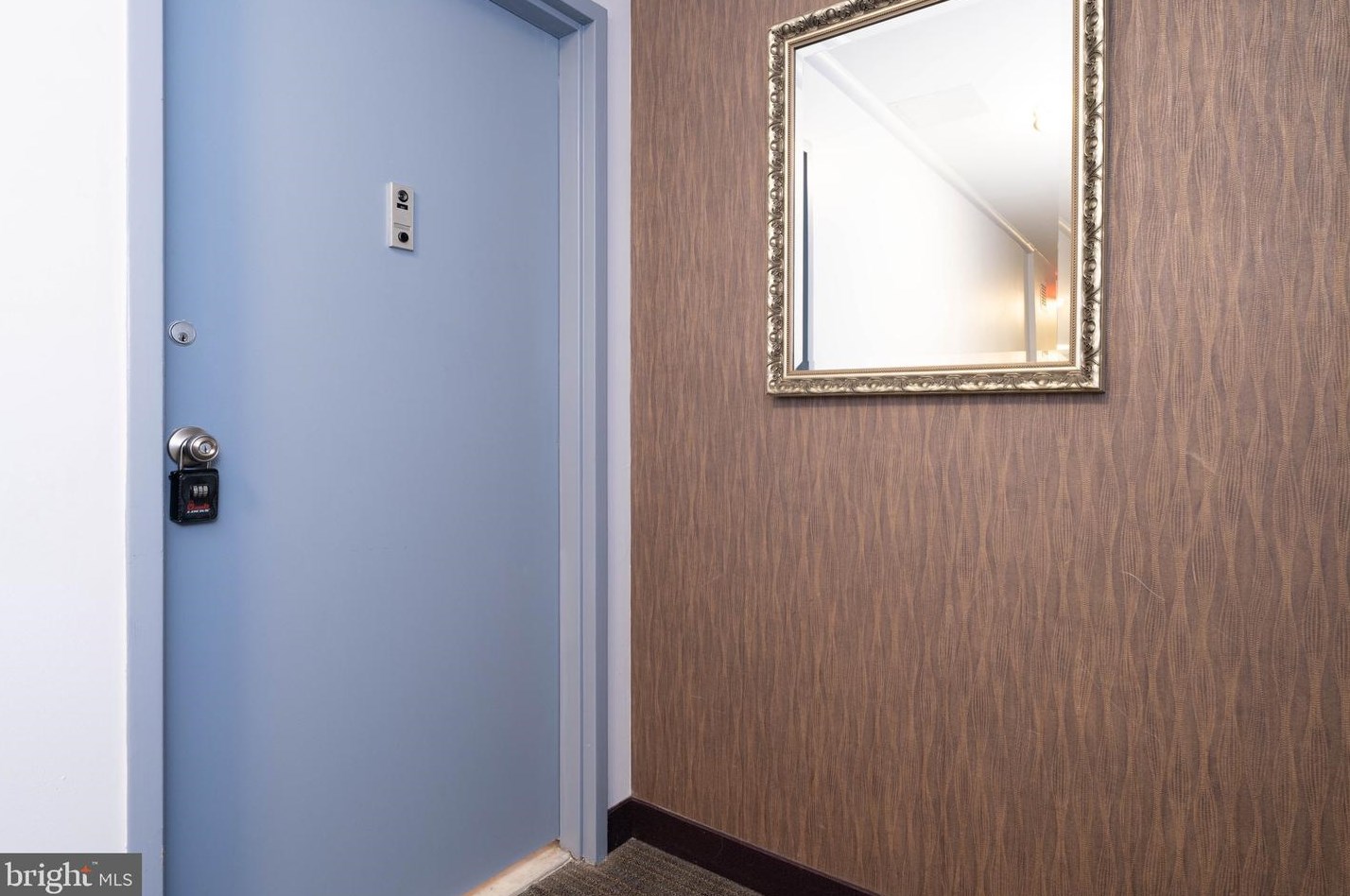 3245 Rio Dr #812, Falls Church, VA 22041