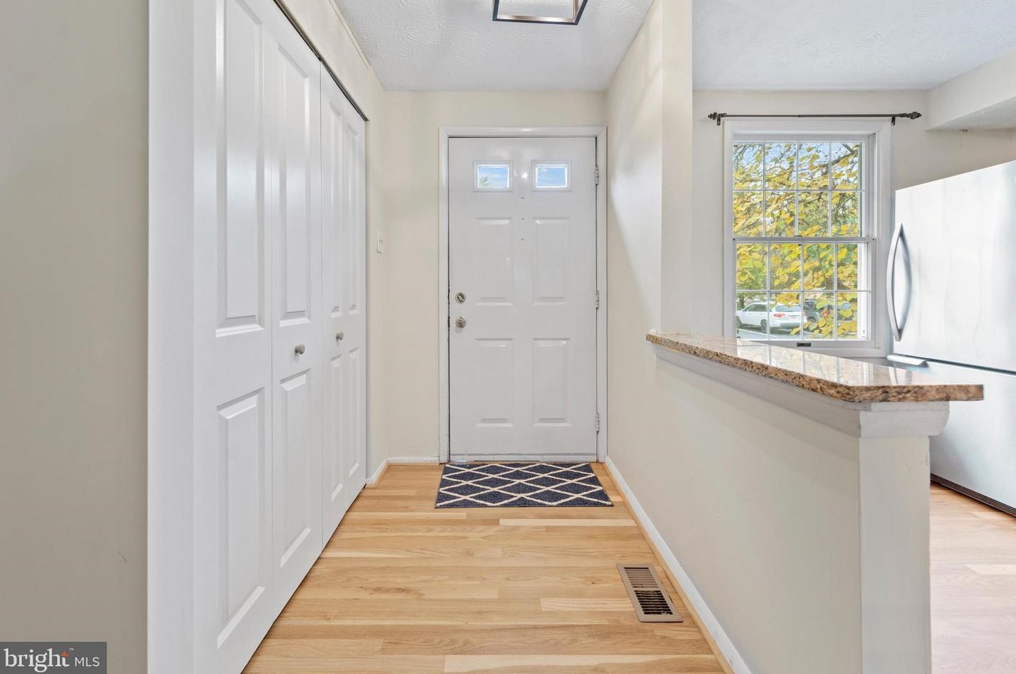 12142 Purple Sage Ct, Herndon, VA 20194