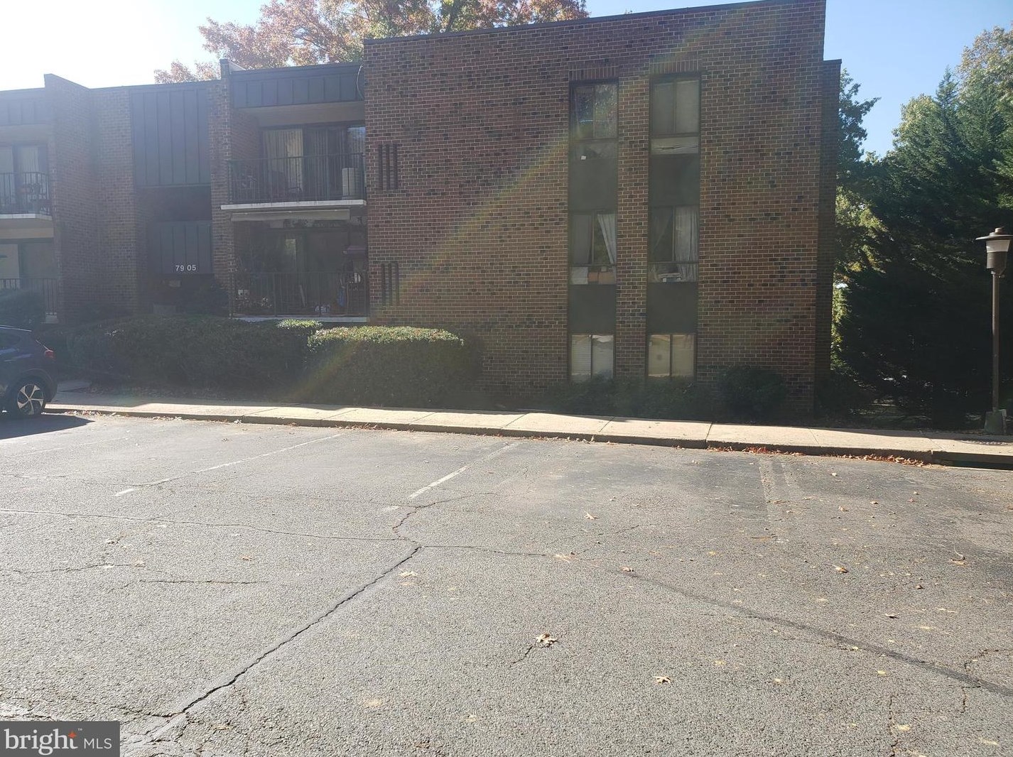 7905 Dassett Ct Apt 201, Annandale, VA 22003