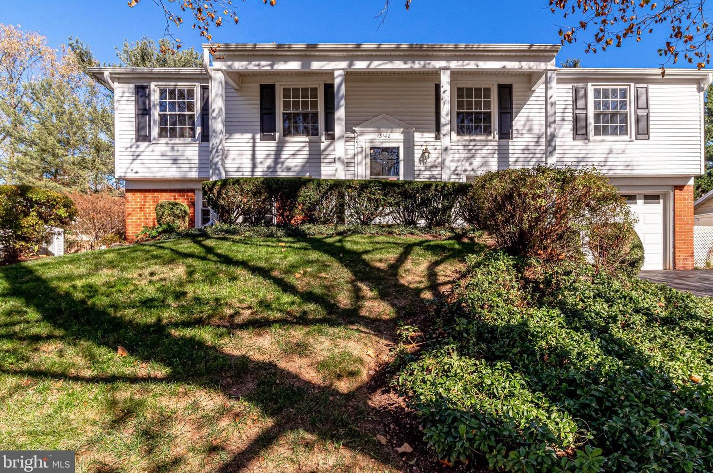 13140 Penndale Ln, Fairfax, VA 22033-3006