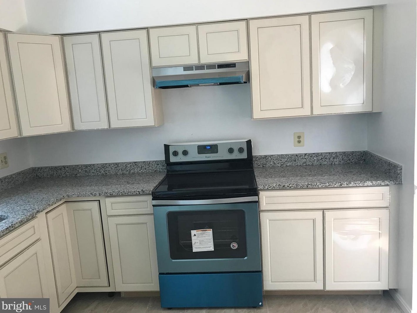 9029 Armendown Dr, Springfield, VA 22152
