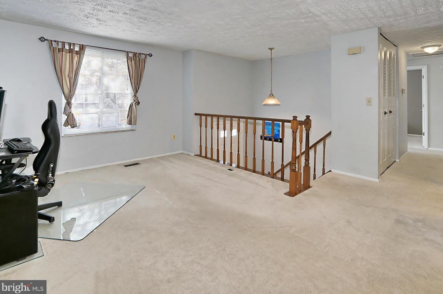 8290 Morning Dew Ct, Springfield, VA 22153