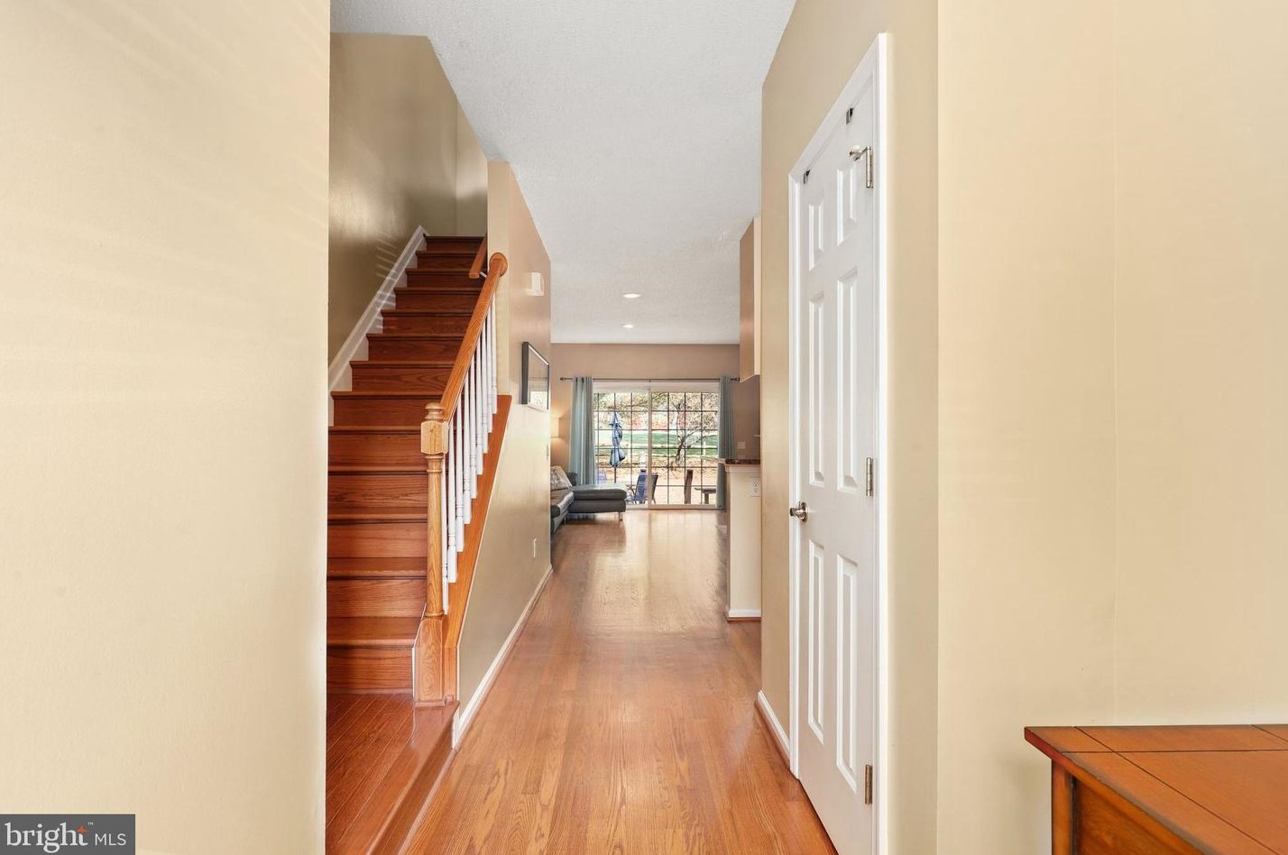 12108 Wedgeway Ct, Fairfax, VA 22033-2500