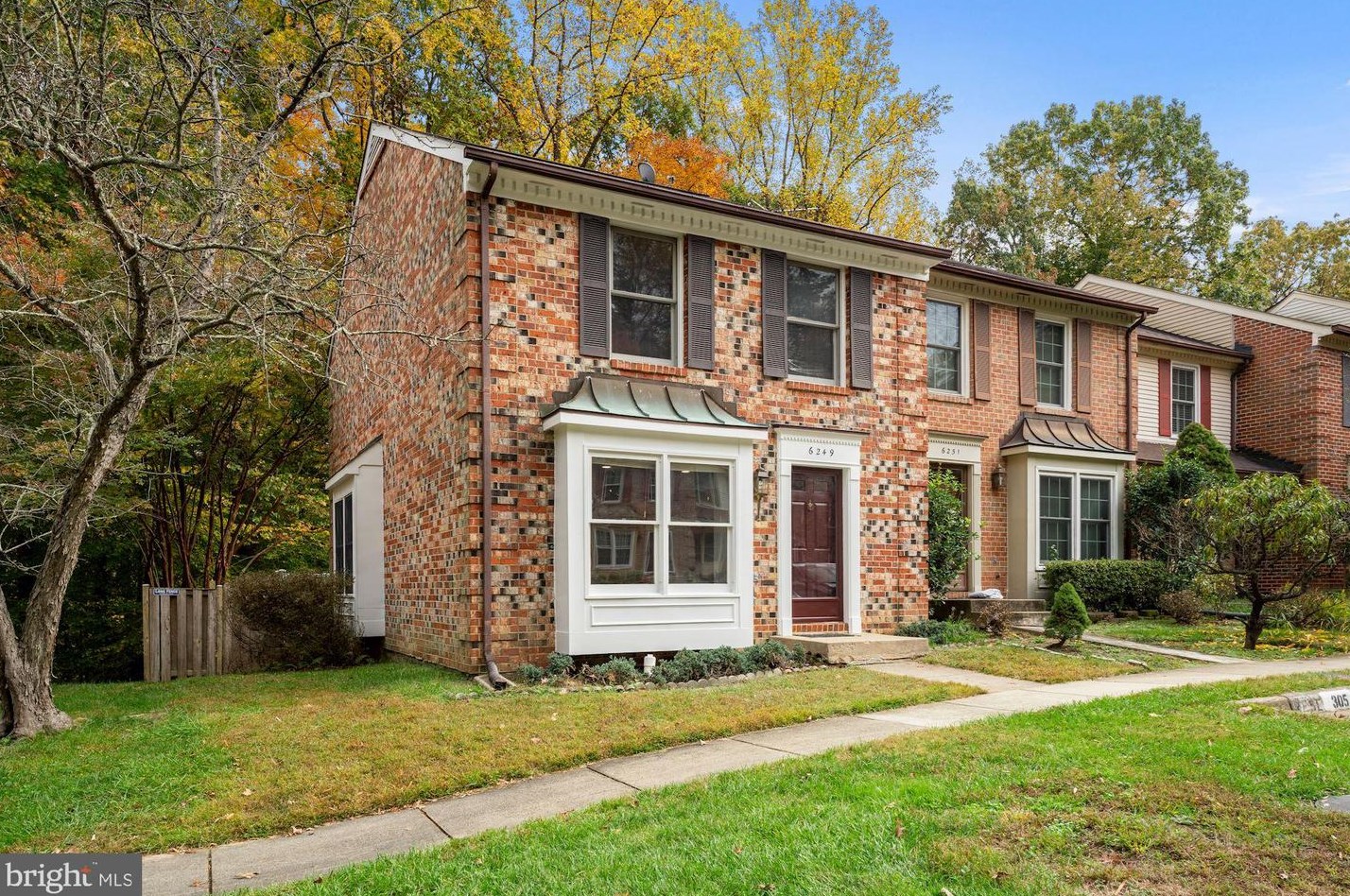6249 Rathlin Dr, Springfield, VA 22152