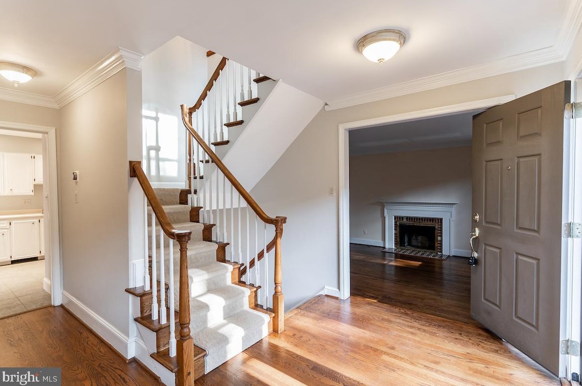 7348 Lewinsville Square Pl, Mc Lean, VA 22101