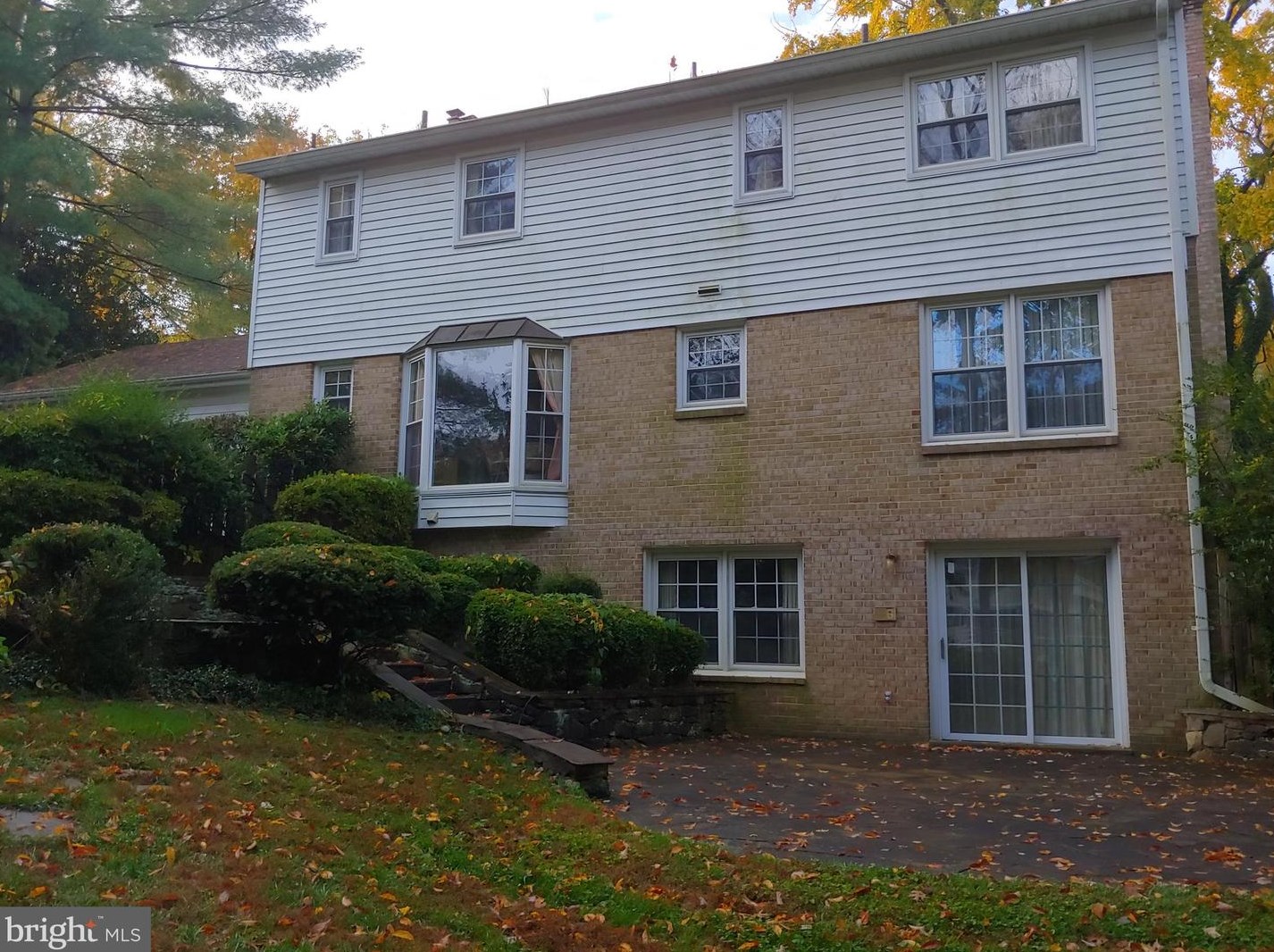 2511 Babcock Rd, Vienna, VA 22181-4015