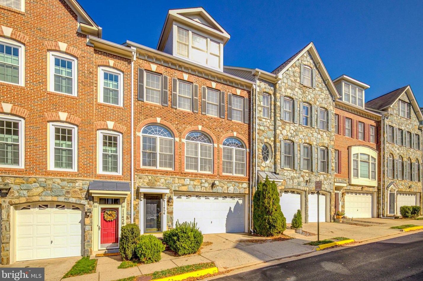 11454 Log Ridge Dr, Fairfax, VA 22030