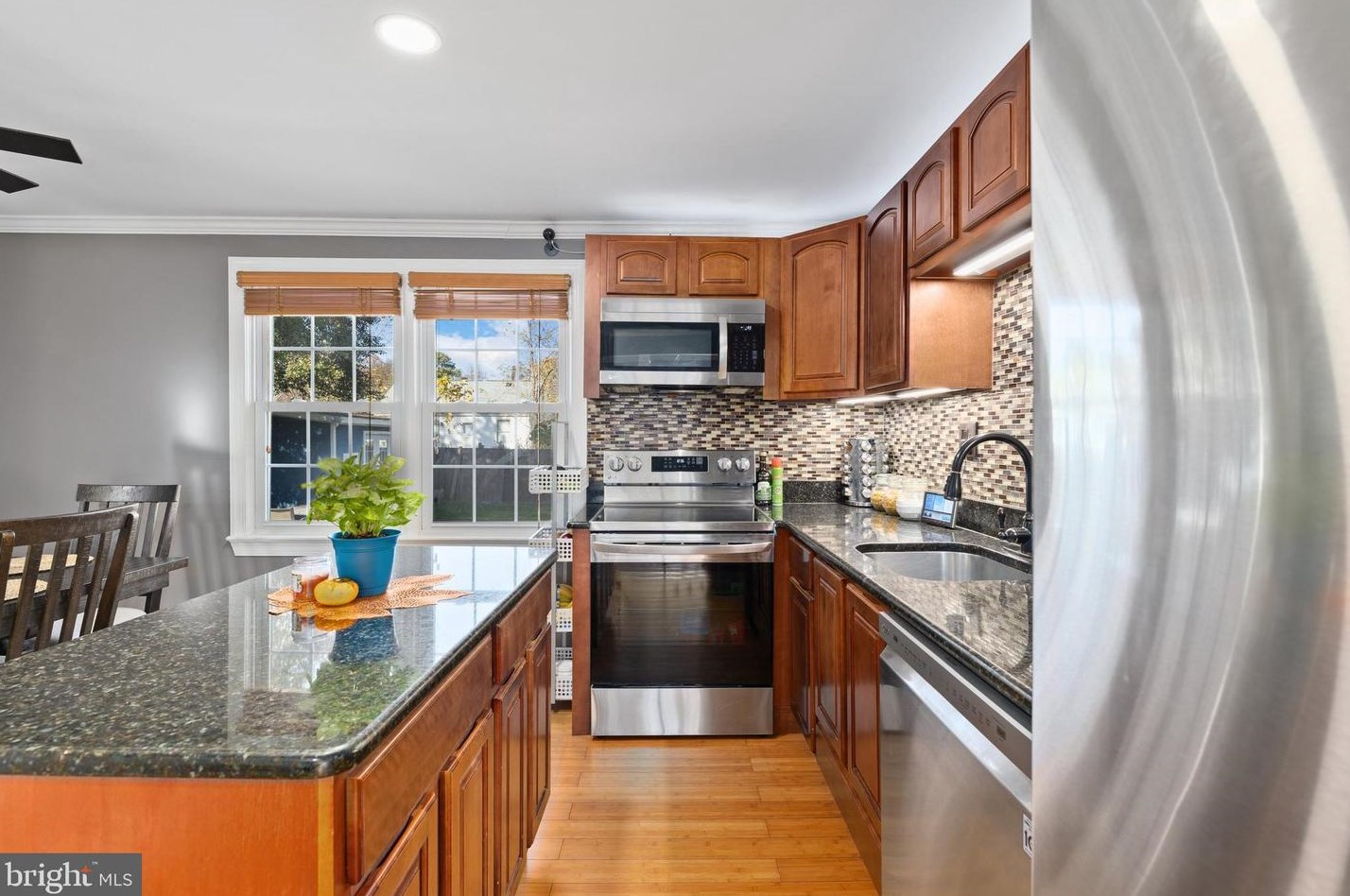 6900 Westmoreland Rd, Falls Church, VA 22042