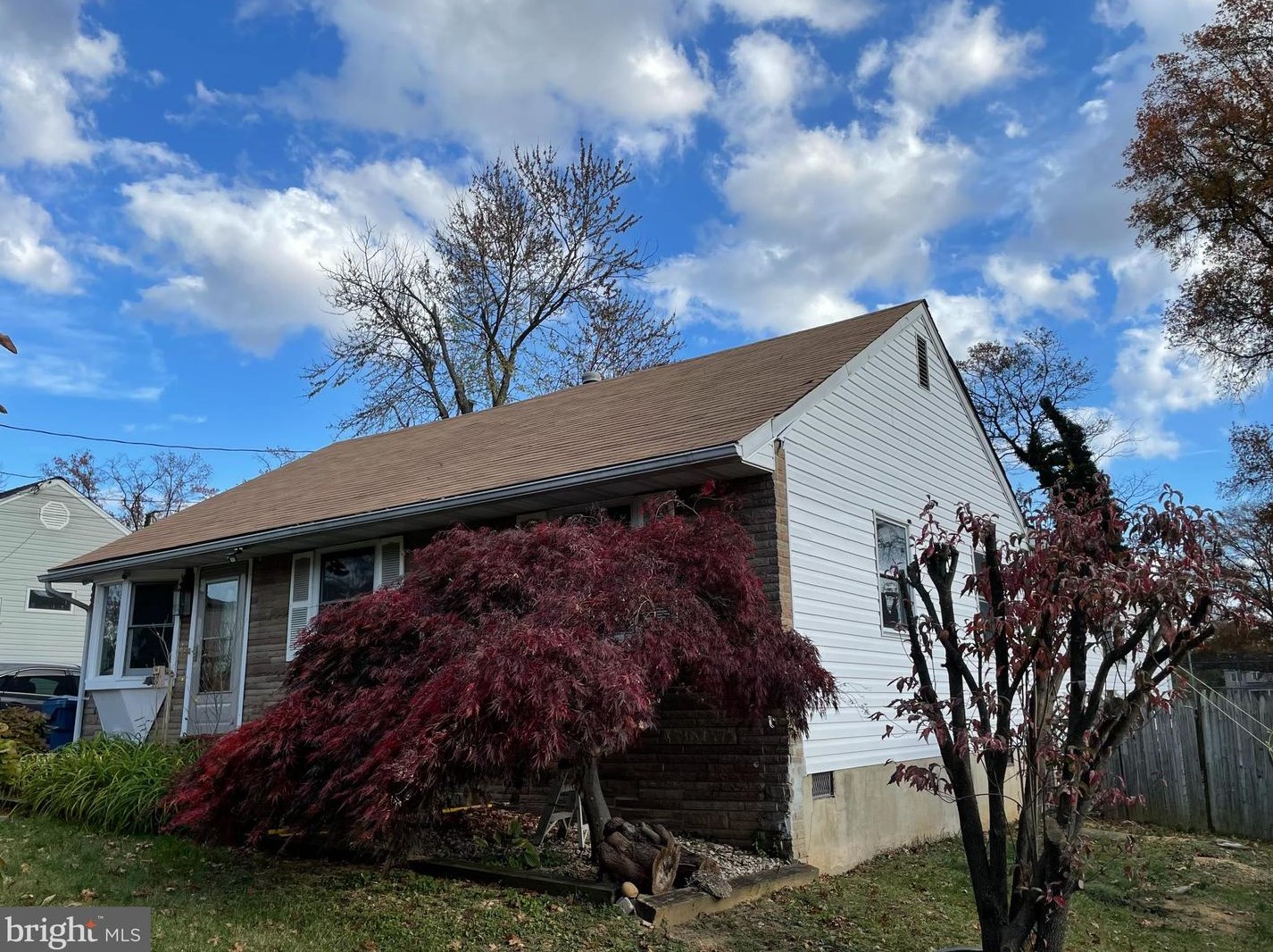 7515 Magarity Rd, Falls Church VA  22043-1011 exterior