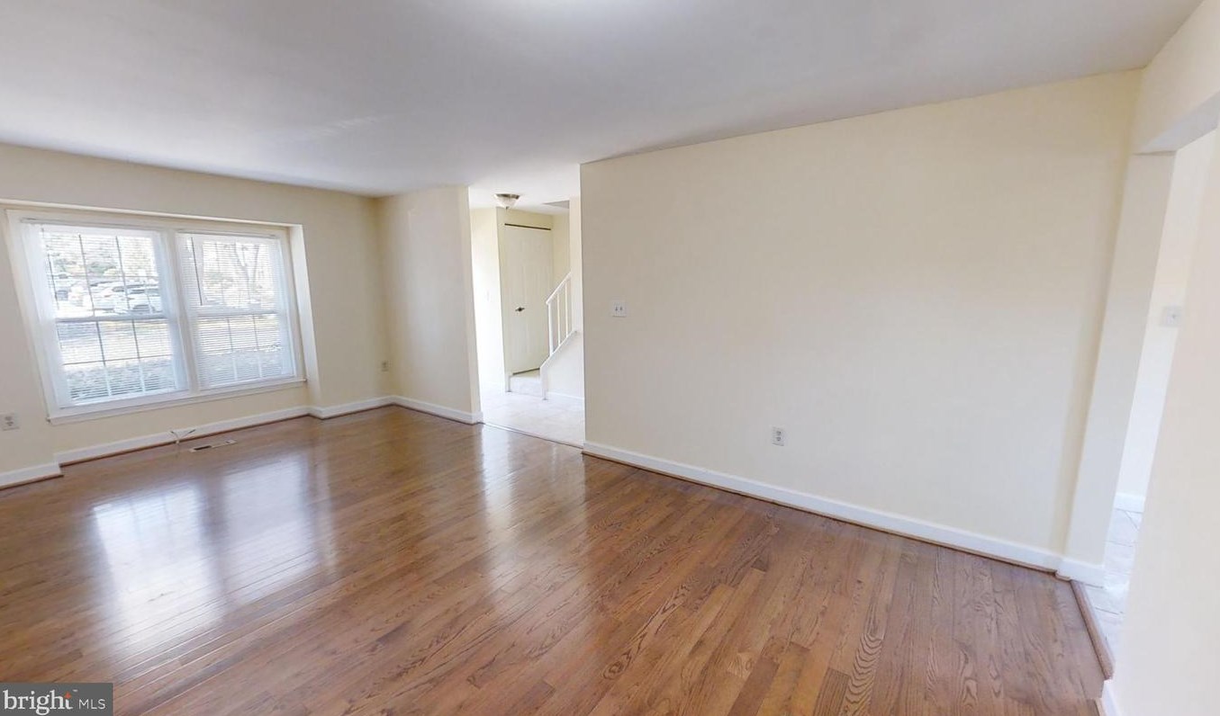 5510 Bridgewood Dr, Fairfax, VA 22032