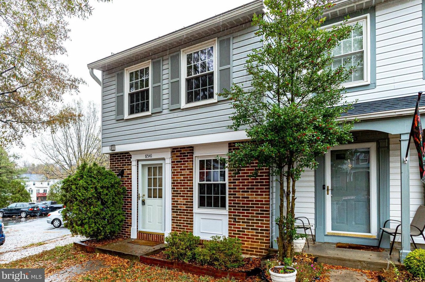 8541 Blue Rock Ln, Lorton, VA 22079