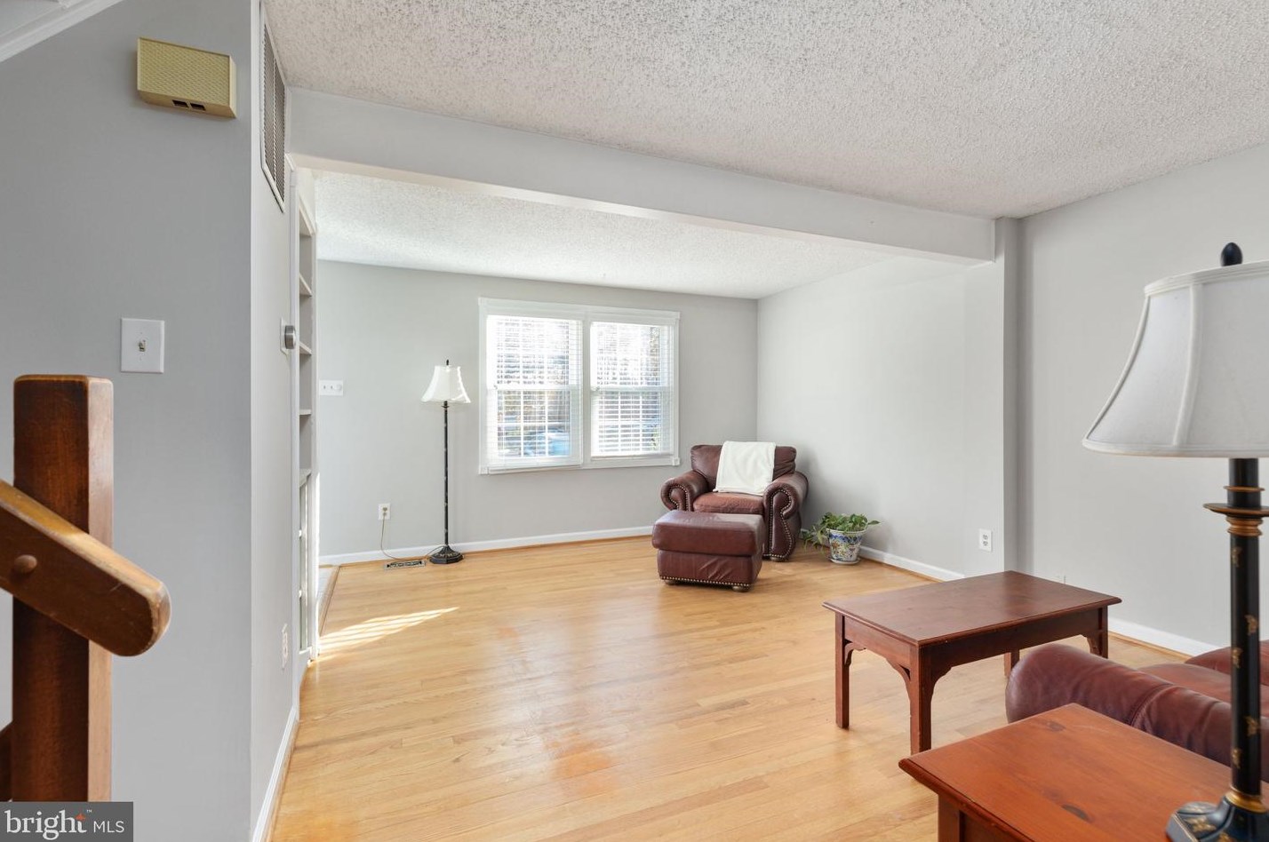 8667 Maple Glen Ct, Springfield, VA 22153