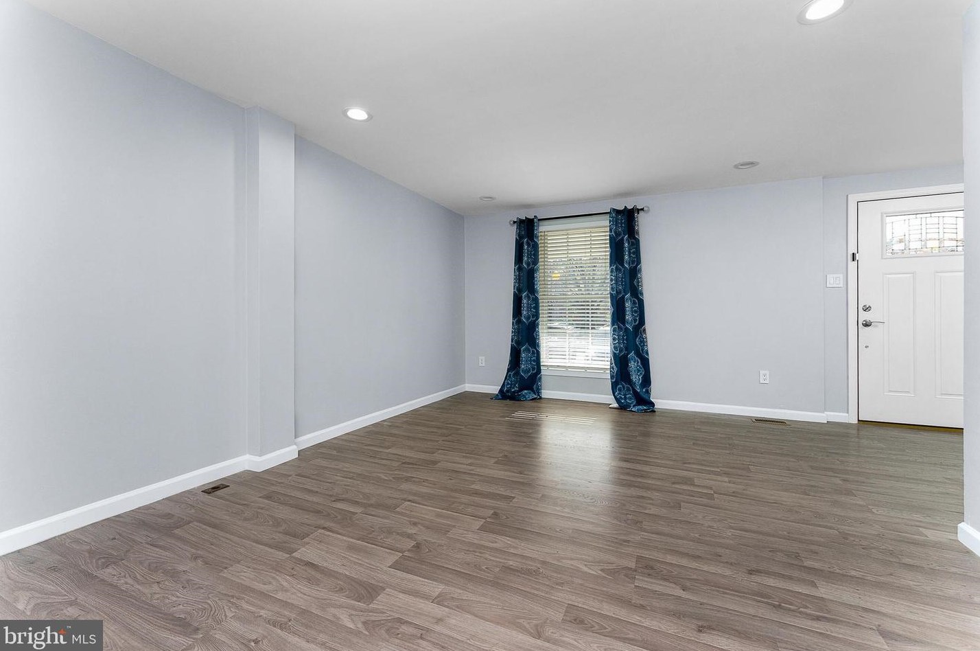 6523 Field Master Dr, Springfield, VA 22152