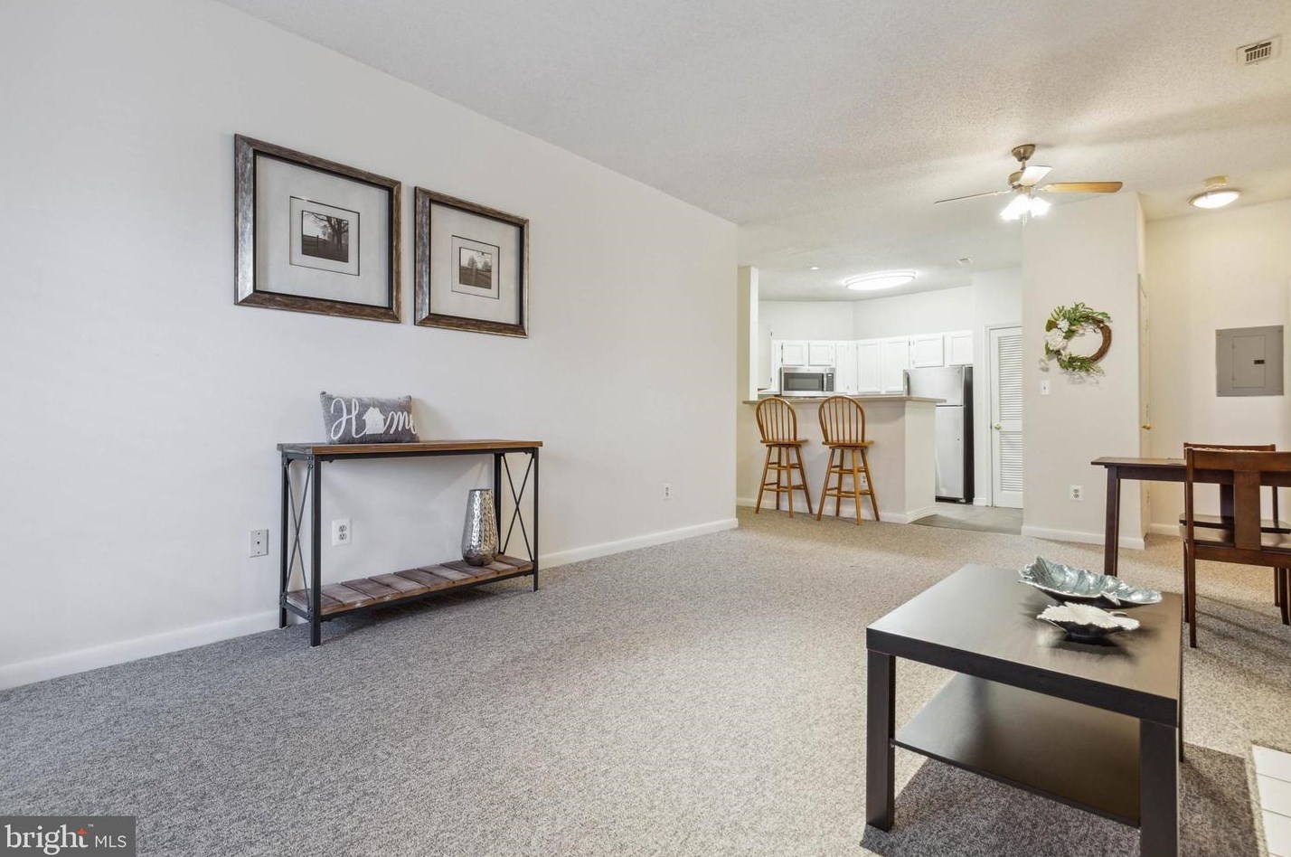 4413 Fair Stone Dr, Fairfax, VA 22033-5114