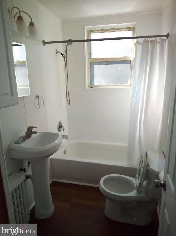 6641 Osborn St #1, Falls Church, VA 22046