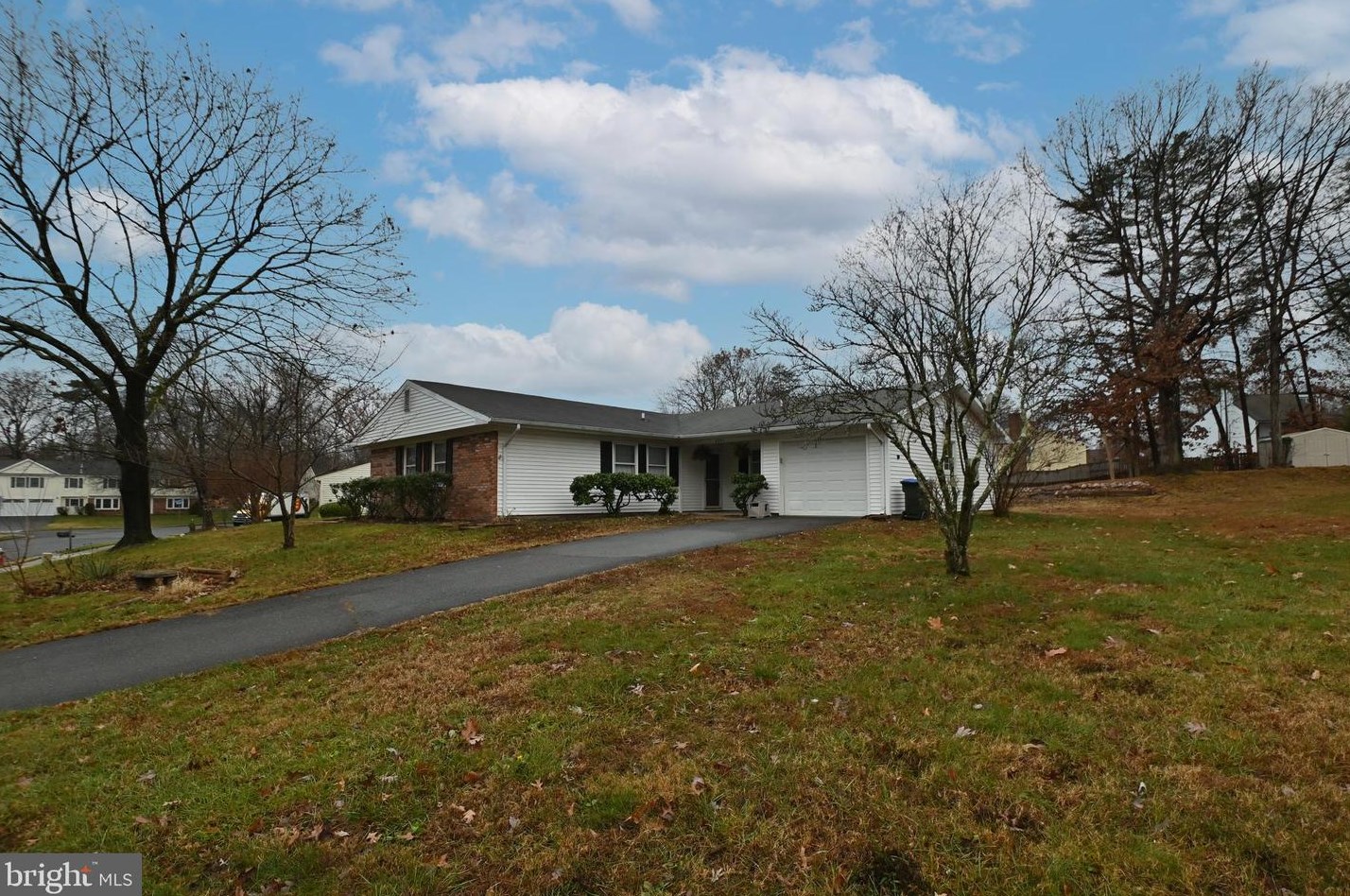 6931 Spelman Dr, Springfield, VA 22153