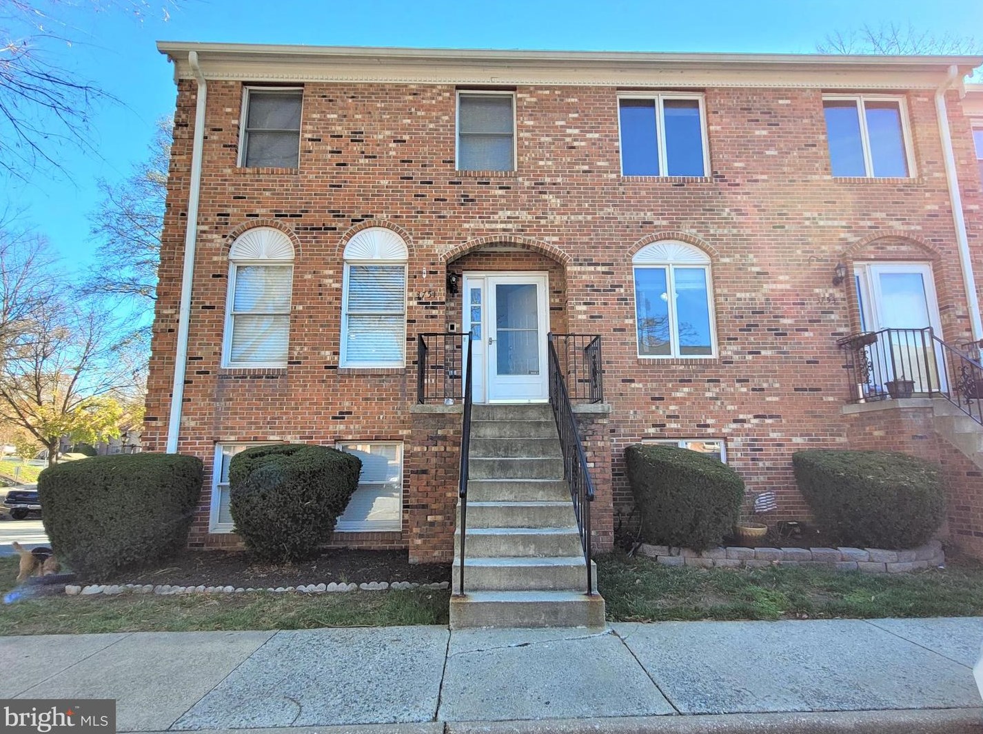 3751 Madison Ln, Falls Church, VA 22041