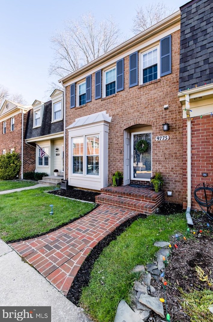 9775 High Water Ct, Springfield, VA 22015