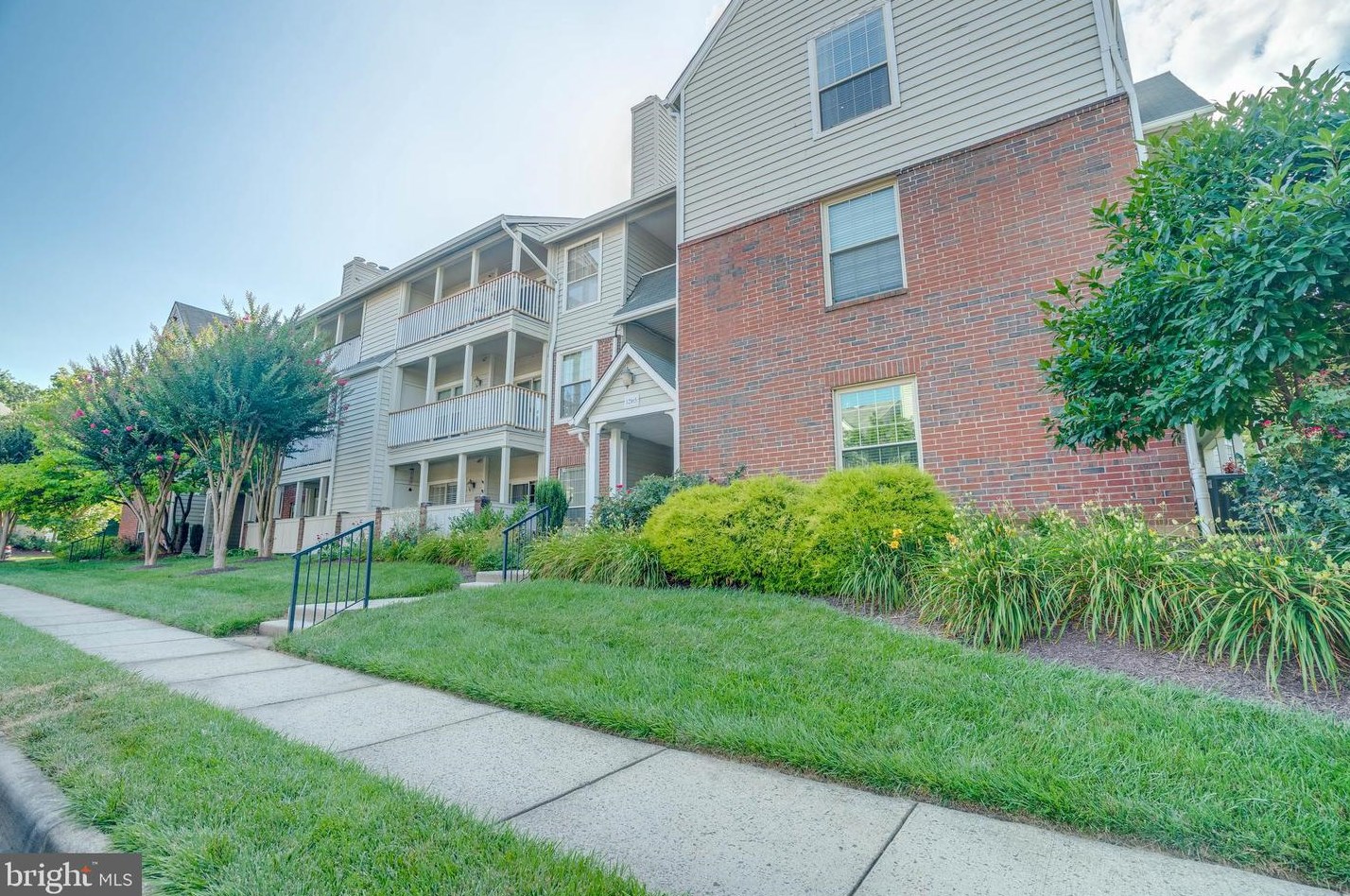 12165 Penderview Ter #1026, Fairfax, VA 22033