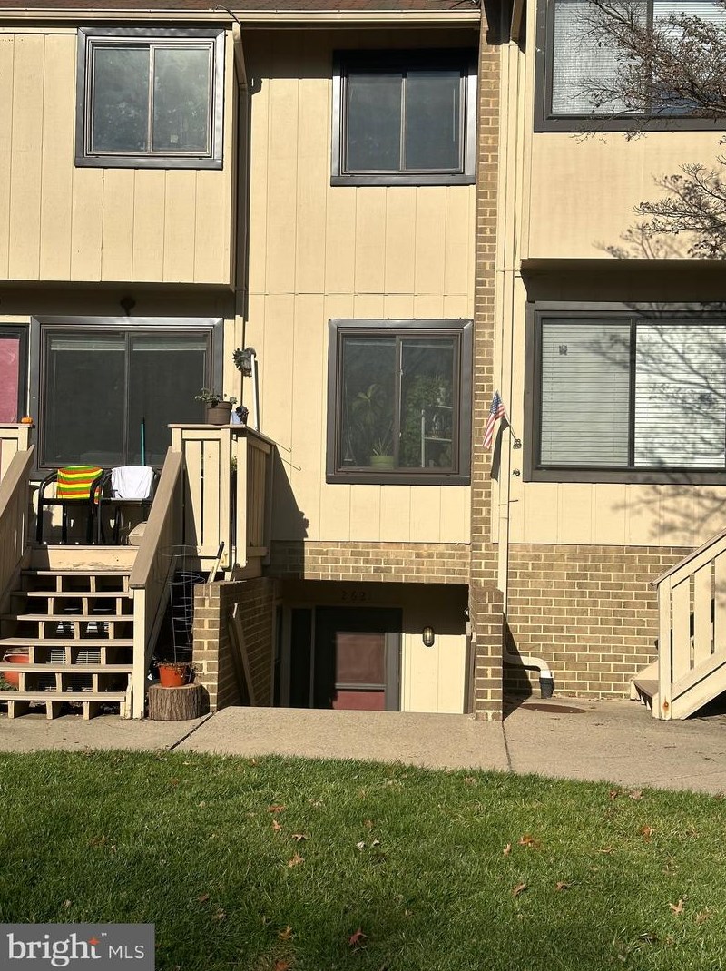 2621 Glengyle Dr #95, Vienna, VA