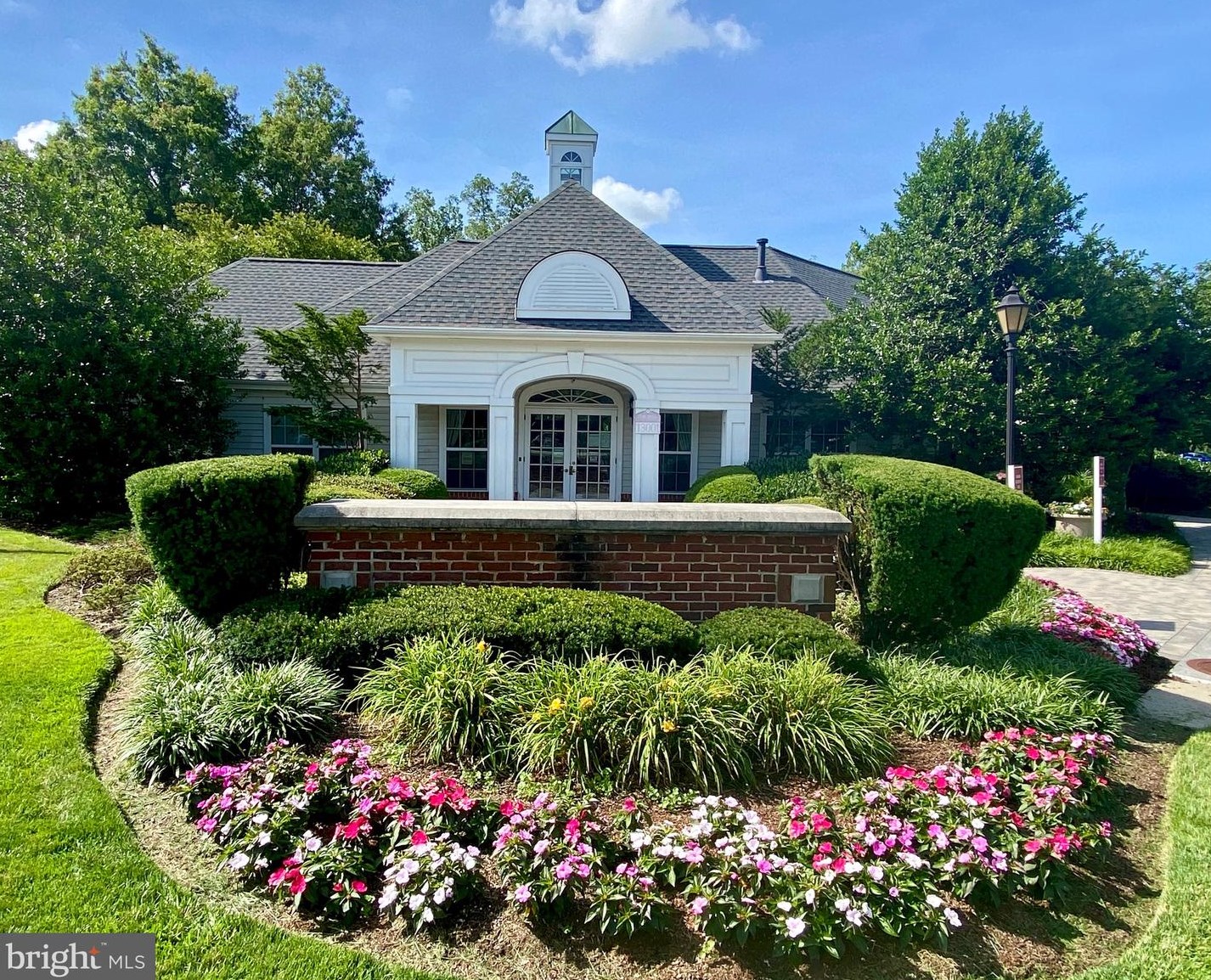 2405 Avalon Bay Ln, Herndon, VA 20171